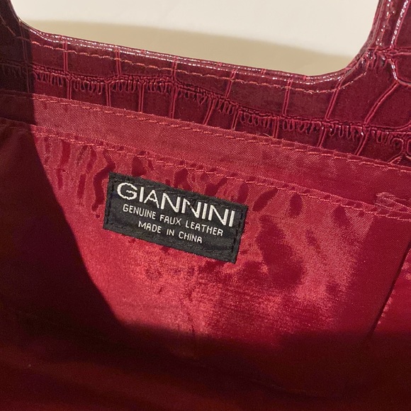 Burgundy clutch - Picture 3 of 4